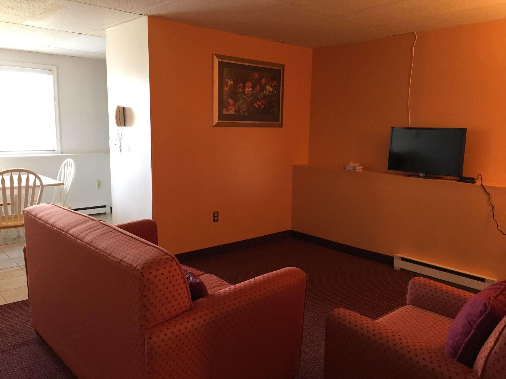 Iron Horse Inn Simsbury المظهر الخارجي الصورة