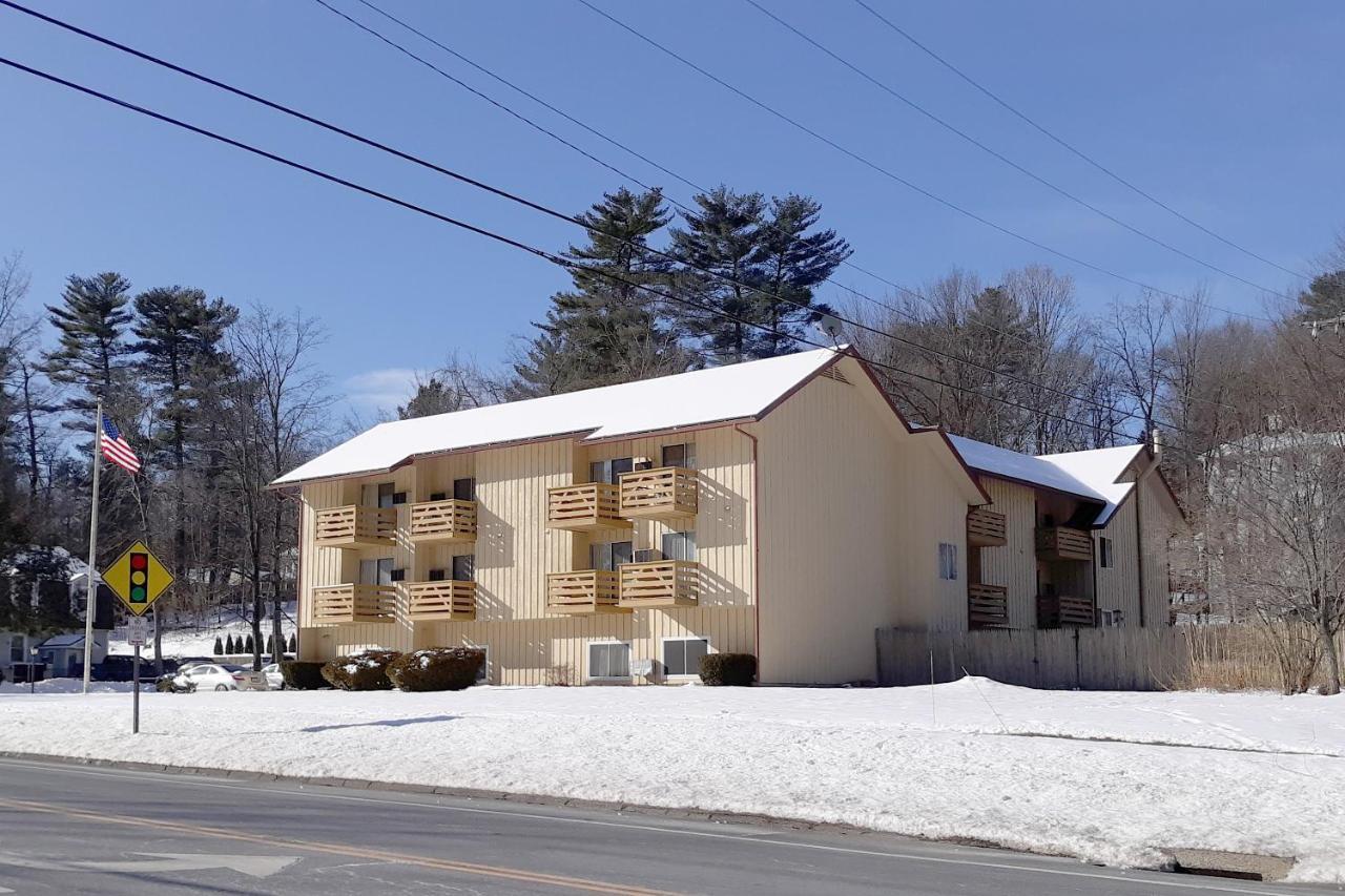 Iron Horse Inn Simsbury المظهر الخارجي الصورة